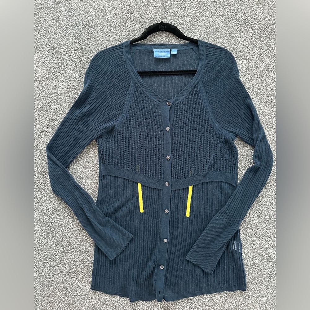 Vera Wang light knitted cardigan, size L